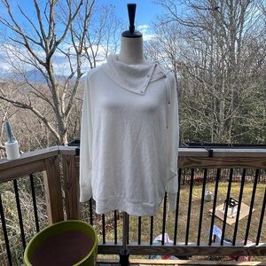 Vince Camuto White Adjustable Sweater